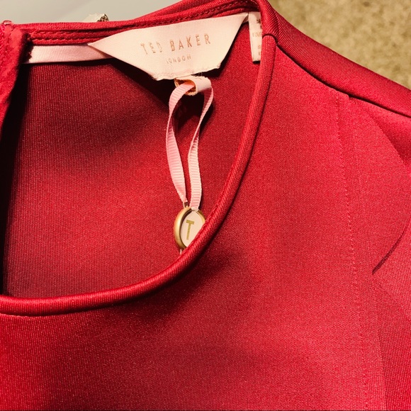 Ted Baker Trendy Scallop Overlay Dress in Maroon - Size 4 US 10 - Picture 9 of 9